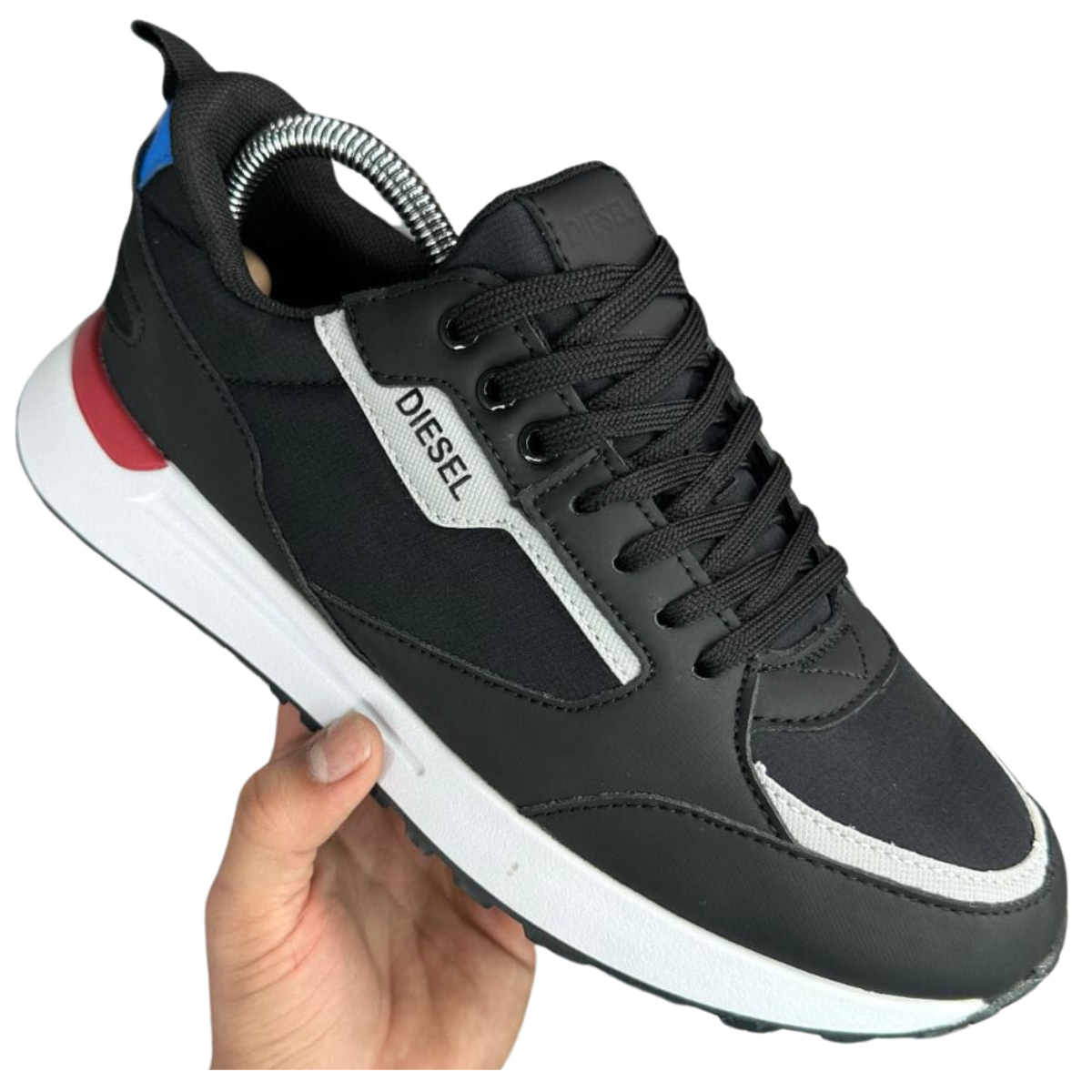 DIESEL TENIS HOMBRE: Encuentra el Mejor Estilo En Onlineshoppingcenterg, sabemos que estás buscando los mejores DIESEL TENIS HOMBRE para completar tu estilo. Ya sea que busques algo moderno, clásico o de la última colección, estamos aquí para ayudarte a encontrar el par perfecto. En este artículo, te brindaremos toda la información que necesitas para tomar una decisión de compra informada y acertada.  ¿Por qué Elegir DIESEL TENIS HOMBRE? Calidad y Diseño Los DIESEL TENIS HOMBRE son conocidos por su alta calidad y diseño innovador. Cada par está hecho con materiales duraderos y ofrece un confort excepcional, lo que los hace perfectos para el uso diario. Además, su estilo único te permitirá destacar y complementar cualquier atuendo.  Variedad de Estilos En nuestra tienda, encontrarás una amplia variedad de zapatillas diesel y tenis diesel para hombre. Ya sea que prefieras un look casual, deportivo o elegante, tenemos algo para cada gusto y ocasión. Además, contamos con las colecciones más recientes, incluyendo los tenis diesel hombre 2022 y la ultima coleccion tenis diesel.  ¿Cómo Elegir el Par Perfecto? Conoce tus Necesidades Antes de realizar una compra, es importante que sepas qué tipo de DIESEL TENIS HOMBRE necesitas. ¿Buscas algo para el día a día o para ocasiones especiales? ¿Prefieres un diseño clásico o algo más moderno? Definir tus necesidades te ayudará a hacer una elección más acertada.